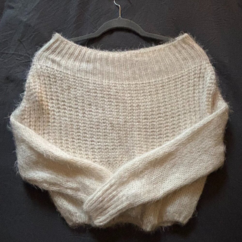 Woman's Cashmere Off-Shoulder Knit Sweater - White